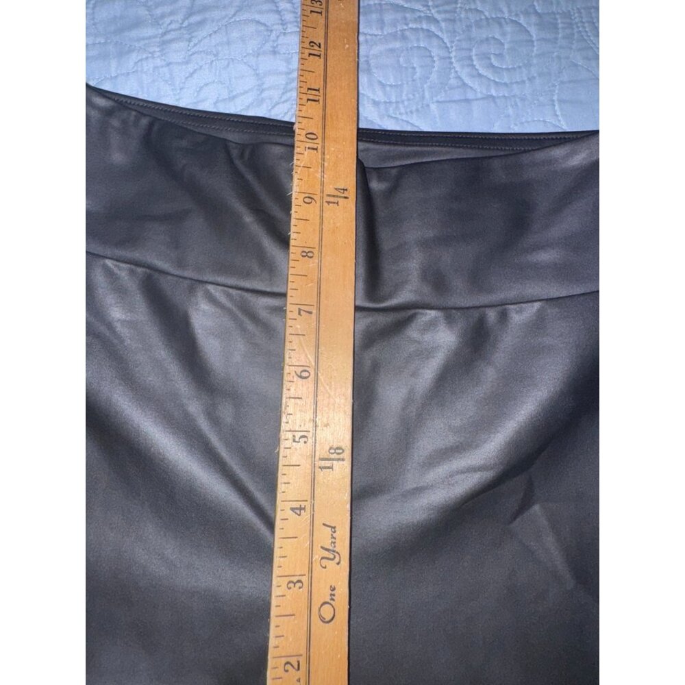 Forever 21 High-Waisted Black Faux Leather Leggings Size S - Picture 7 of 7